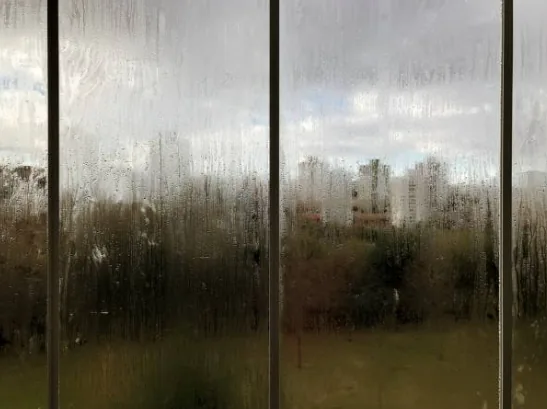 Why Does Sliding Door Glass Get Foggy?