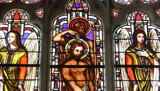 Medieval Marvels: Stained Glass and Gothic Cathedrals: