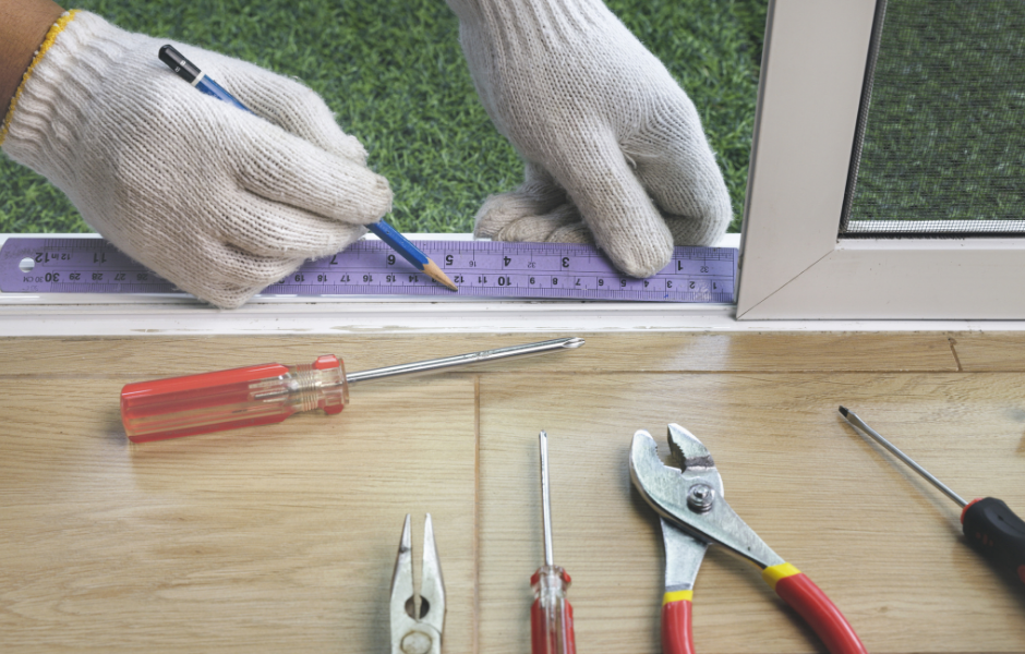 Balcony with multiple sliding glass doors — understanding when sliding door rollers need replacement