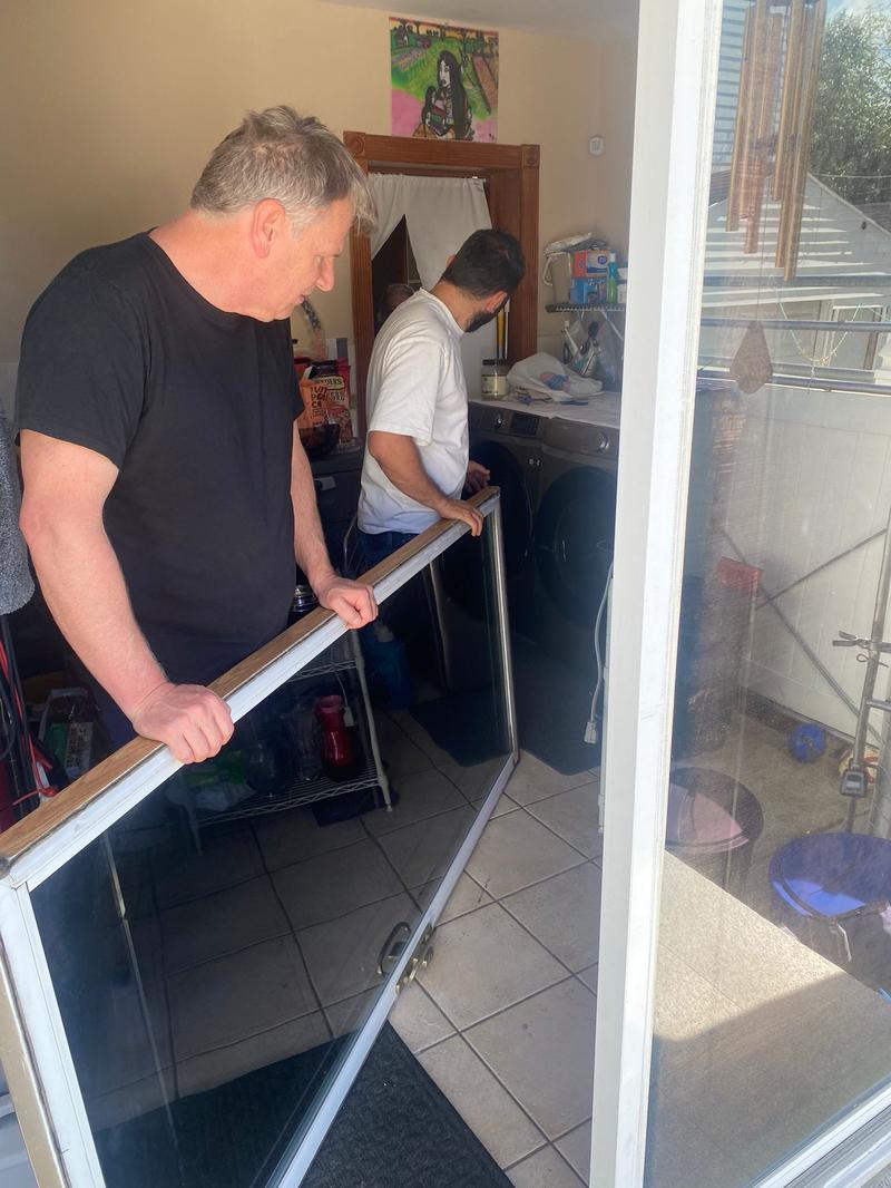 Screen door repair and adjustment service